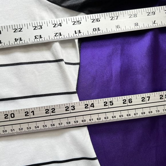 📌"Music is in the Air'  Long Cotton Blend Top with Music Notes and Keyboard - Picture 9 of 11